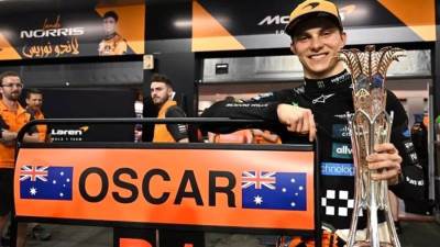 بطولة العالم للفورمولا 1 – الجولة الخامسة – (جدة / السعودية).. بياسترى يقتنص الفوز من فيرستابن .. بفارق يقل عن 3 ثوانى