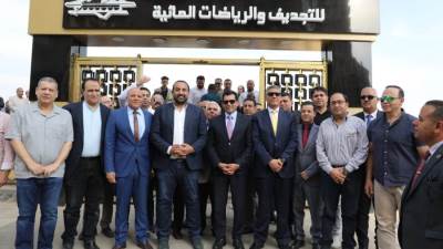 وزير الرياضة ومحافظ الجيزة يفتتحان ملاعب نادي الصحفيين النهري