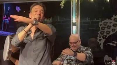 السوبر ستار ضياء عز الدين مع الموسيقار مدحت الهادي يشعلون حفلات وردة الشيخ زايد 