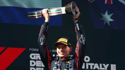 بطولة العالم للفورمولا 1 – الجولة السابعة – إيمولا (إيطاليا).. فيرستابن يقتنص النصر من فريق ماكلارين لصالح فريقه "ريد بُل"