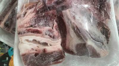 تحرير 150 محضر والتوصية بغلق 4 منشآت بحملة على المنشآت الغذائية برأس سدر