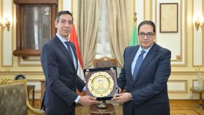 شراكة استراتيجية بين  جامعة القاهرة واتحاد العاب القوي 