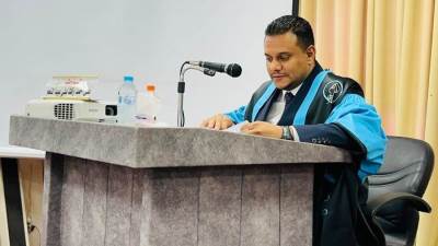 في أجواء علمية احتفائية.. نال الباحث علي أحمد رأفت على درجة العالمية العالية  "الدكتوراة" بمرتبة الشرف الأولىٰ مع التوصية بالطبع والتداول بين الجامعات