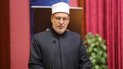 وكيل الأزهر يشكِّل لجنة عاجلة لفحص شكاوى طلاب العلمي من امتحان الفيزياء