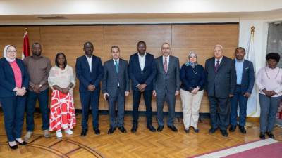 رئيس البنك الزراعي المصري يستقبل وفداً من جمهورية أنجولا للاستفادة من خبرات البنك في التمويل الزراعي