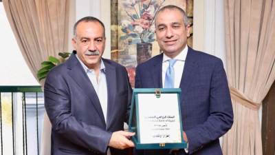 رئيس البنك الزراعي يلتقي محافظ أسيوط لبحث تعزيز التعاون ودعم التنمية الزراعية بالمحافظة