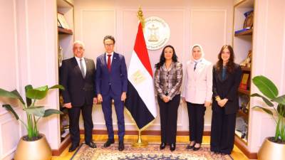 وزيرة التضامن الاجتماعي تلتقي رئيس بعثة اللجنة الدولية للصليب الأحمر