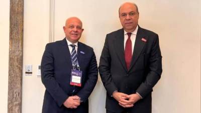 وزير الطيران يبحث مع الجانب الكوري شراكات استراتيجية لقطاع طيران مصري ذكي ومستدام