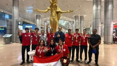 استقبال شعبي ورسمي لبعثة فراعنة ألعاب القوى بعد المشاركة في دورة الألعاب الأفريقية للمدارس بالجزائر