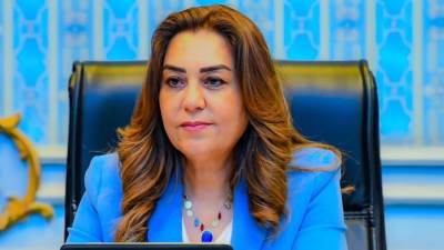 وزيرة التنمية المحلية تنعي عامل النظافة الذي توفى أثناء تأدية عمله بالزقازيق