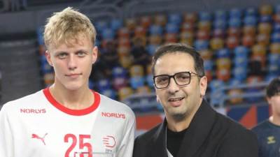 الاتحاد الدولي لكرة اليد يوجه خطاب شكر إلى عمرو العدل تقديرًا لجهوده في بطولة العالم للناشئين