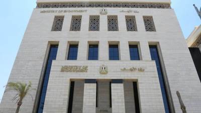 وزارة الأوقاف تنفي شائعات بدء التقدم لمسابقة العمال والمؤذنين