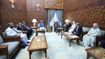 شيخ الأزهر يستقبل وزير الأوقاف اليمني  