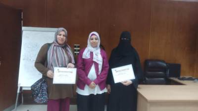 تسليم الشهادات بمركز تدريب صحة المرأة بالجيزة لمقدمى خدمة المشورة الأسرية