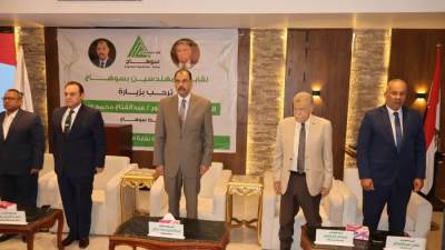 محافظ سوهاج يشهد احتفالية تكريم مهندسي نقابة المهندسين المشاركين في تطوير شارع المحطة