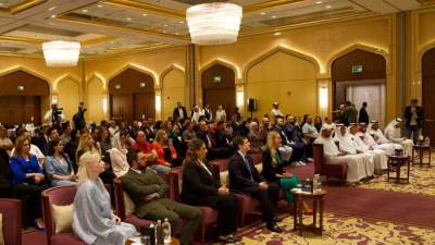 آنا تشعل أجواء أبوظبي بإطلاق حلقات الإمارات من جسور.. الإعلام وصنّاع المحتوى في الموعد