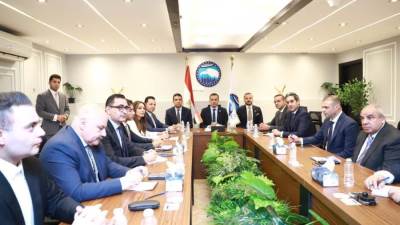 نائب رئيس الحزب والأمين العام يتفقد غرفة العمليات المركزية لحزب مستقبل وطن لمتابعة التحضيرات لبرلمان 2025