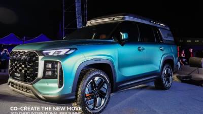 شيري تكشف عن أول مفهوم عالمي لسيارة SUV متعددة التحولات بسبعة مقاعد، لتعيد تعريف مستقبل التنقل من خلال الإبداع المشترك مع المستخدمين