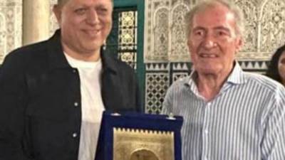 رئيس الاتحاد الدولي  لكرة اليد يكرّم بعثة منتخب مصر للناشئين في بطولة العالم بالمغرب