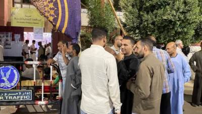 إقبال متزايد في الساعات الأخيرة بمدرسة الزناقطة الابتدائية بالأقصر في اليوم الأول لانتخابات مجلس النواب