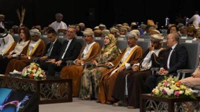 تزامنًا مع الاحتفالات باليوم الوطني.. سلطنة عُمان تدشن 6 مشاريع صناعية جديدة