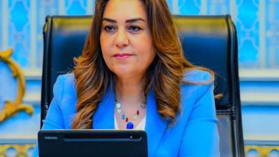 وزيرة التنمية المحلية تتابع سير جول الإعادة للمرحلة الثانية في انتخابات مجلس النواب بـ 13 محافظة عبر مركز السيطرة للشبكة الوطنية بالوزارة