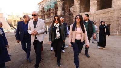 وزيرا التخطيط ووزيرة التنمية المحلية ومحافظ الأقصر يتفقدون تطوير كورنيش ومناطق إسنا التاريخية والسياحية