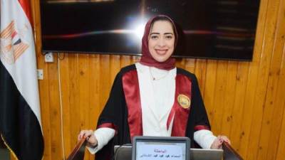 المصرفية أسماء الشاذلي تحصل على الماجستير من كلية التجارة جامعة طنطا بتقدير امتياز 