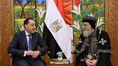 رئيس الوزراء يهنئ قداسة البابا تواضروس الثاني بمناسبة عيد الميلاد المجيد