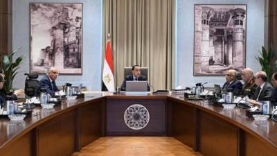 رئيس الوزراء يتابع الموقف التنفيذى لأعمال اللجنة المشتركة المشكلة لتصويب تواجدات طرح النهر