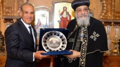 وزير الخارجية يهنئ قداسة البابا تواضروس الثانى بمناسبة عيد الميلاد المجيد