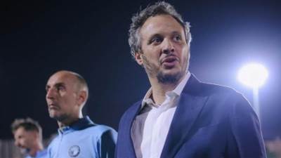  ممدوح عيد يترأس بعثة بيراميدز في المغرب لمواجهة نهضة بركان