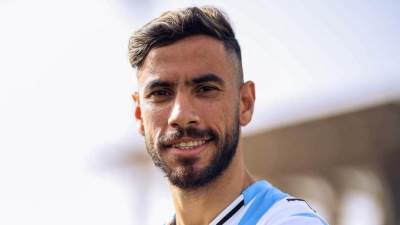 رسميا .. بيراميدز يعلن التعاقد مع ناصر ماهر 