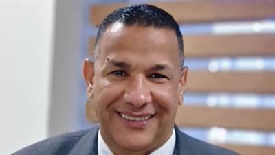 المهندس عماد النجار يهنئ الأستاذ غزالي محمد ملثم بمناسبة توليه منصب وكيل وزارة الشباب والرياضة بالأقصر