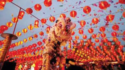 عيد الربيع الصيني.. احتفالات تمتد من التاريخ إلى روح الأسرة