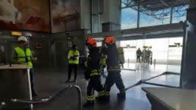 شركة ميناء القاهرة الجوي تصدر بيانًا توضيحيًا حول حريق محدود بإحدى الكرفانات دون وقوع أي خسائر أو إصابات