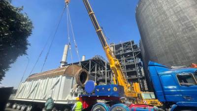 "إيجيبت أنود" تبدأ الاستعداد لتشغيل خط الإنتاج الثاني وتصدير الشحنة الثانية من الفحم البترولي المكلسن