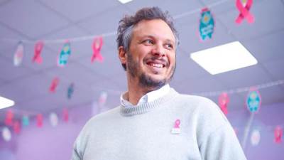 وفد نادي بيراميدز يزور مؤسسة بهية