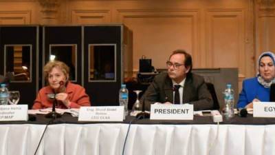 التنمية المحلية تستعرض توصيات اجتماع المكتب التنفيذي ٩٨ لاتفاقية برشلونة بمحافظة الإسكندرية