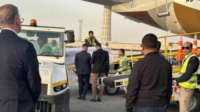 وصول جثمان مهندس مصري ضحية القصف الإيراني للإمارات