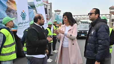 السوق العربية ترصد أحد مشاهد التضامن المصري مع قطاع غزة 