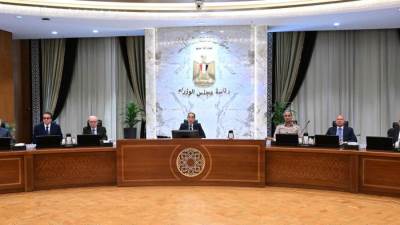 رئيس الوزراء يهنئ عمال مصر فى عيدهم: نقدر جهودكم الوفية فى مختلف القطاعات