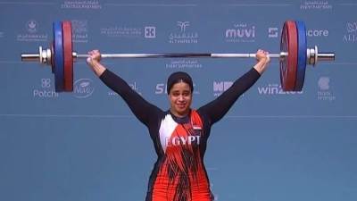 ذهبية جديدة لرفع الأثقال المصرية.. ورحمة أحمد ترفع رصيد الفراعنة إلى ٩ ميداليات عالمية