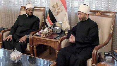 الأزهرى يستقبل وزير الأوقاف والشئون الدينية بإقليم كردستان 