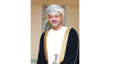 وزير الخارجية العُماني: لا رسوم عبور في مضيق هرمز بل خدمات طوعية مساندة للملاحة