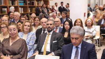 السفير ثابت يشارك في حفل افتتاح المكتبة الخاصة بالمتحف المصري الكبير