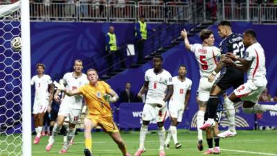 الأرجنتين تهزم إنجلترا وتواجه إسبانيا في نهائي كأس العالم 2026