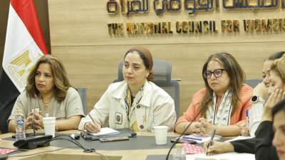 المجلس القومي للمرأة يعقد مائدة مستديرة لدعم التمكين الاقتصادي للمرأة في إطار مبادرة "المصرية"