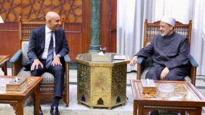 شيخ الأزهر يستقبل وزير التعليم ويؤكد: الاعتزاز باللغة العربية ركيزةٌ للحفاظ على الهوية