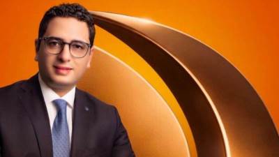 د. أماني الموجي تهنئ الأستاذ محمد مصطفى المصرفي المميز لتوليه منصب مدير فرع رئيسي ببنك التجاري وفا مصر